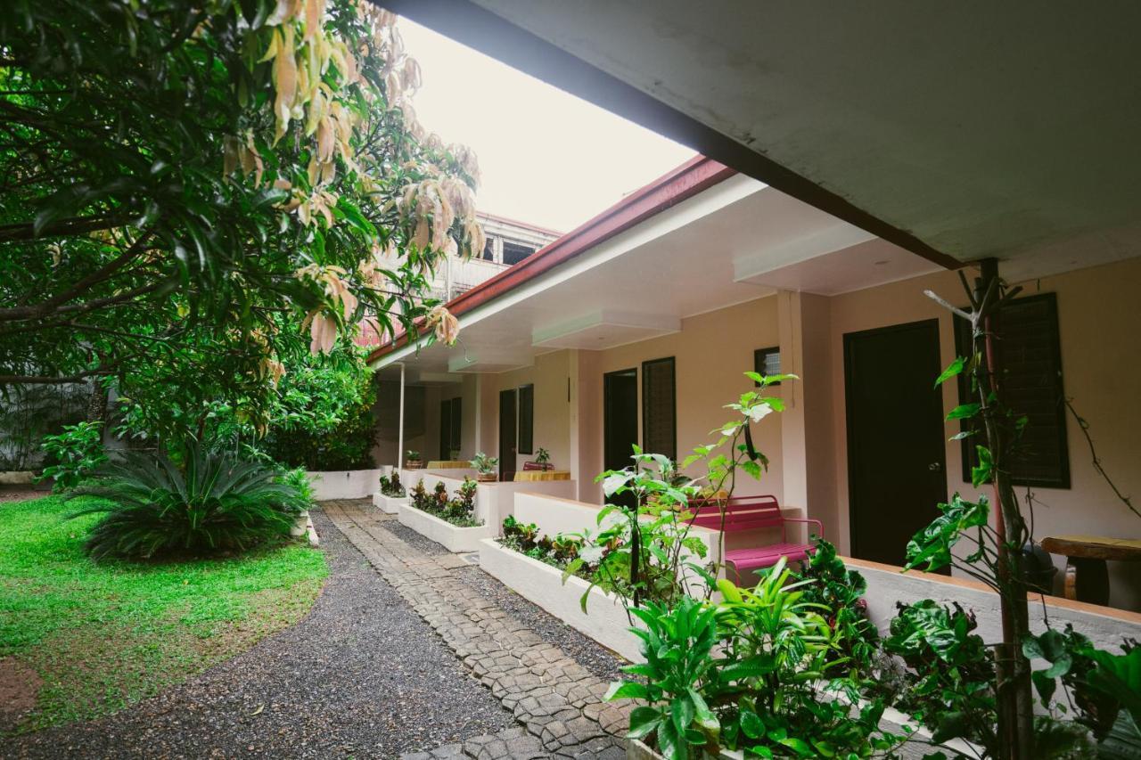 Hotel Jorge Transient House Coron Exterior foto